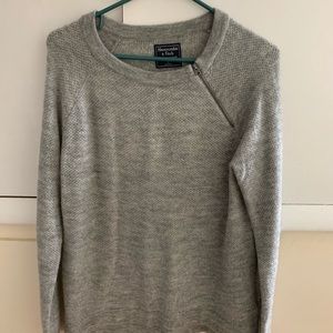 Abercrombie Fitch sweater